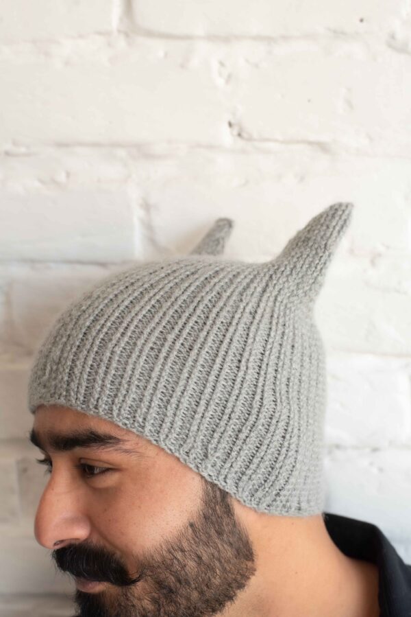 Grey Cap